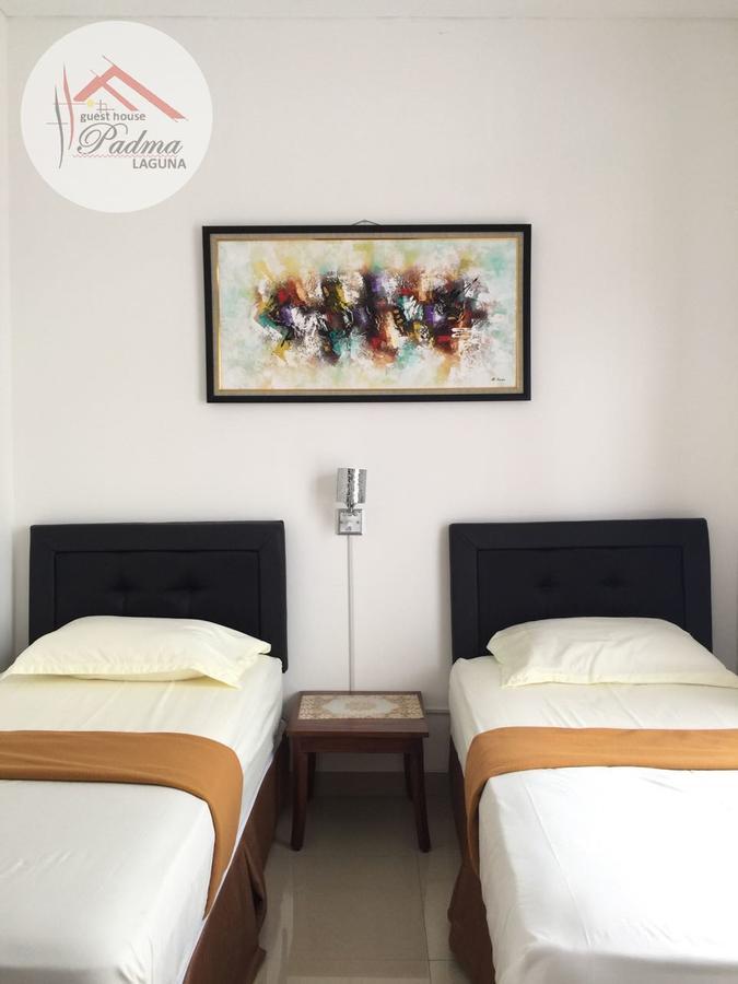 Padma Laguna Guesthouse Baturetno Buitenkant foto