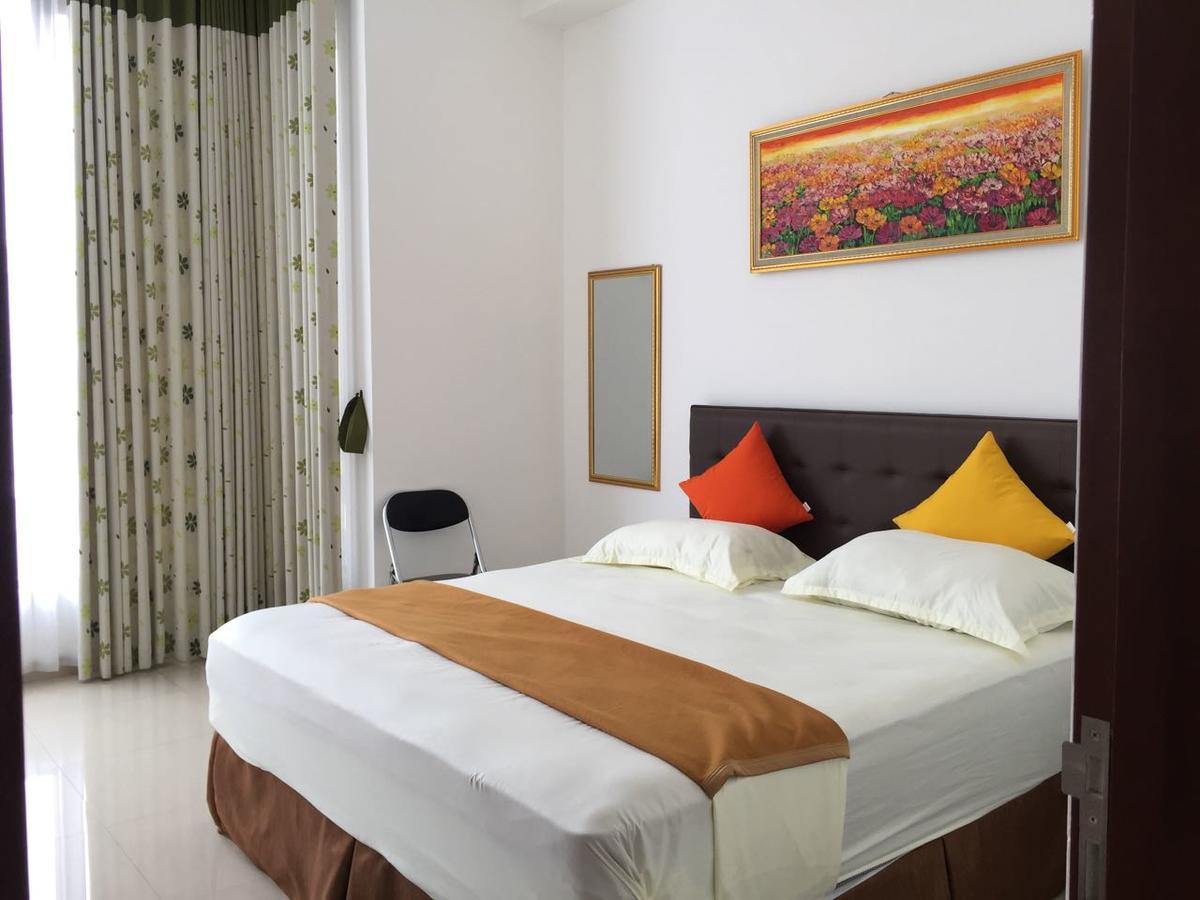 Padma Laguna Guesthouse Baturetno Buitenkant foto