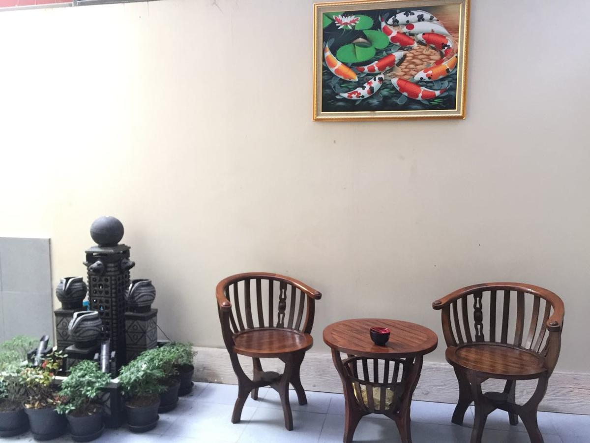 Padma Laguna Guesthouse Baturetno Buitenkant foto